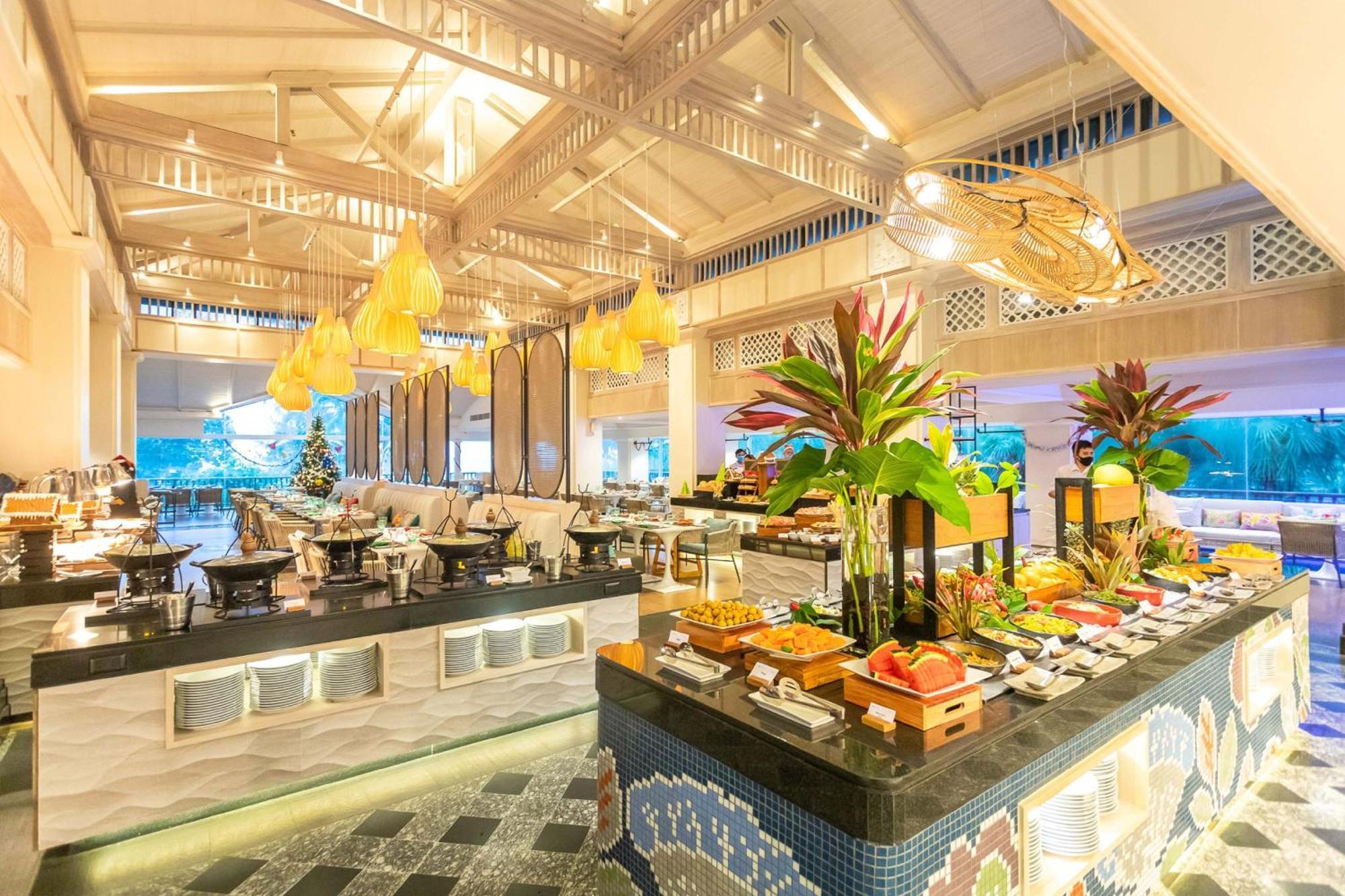 Marriott'S Phuket Beach Club Mai Khao Exterior photo