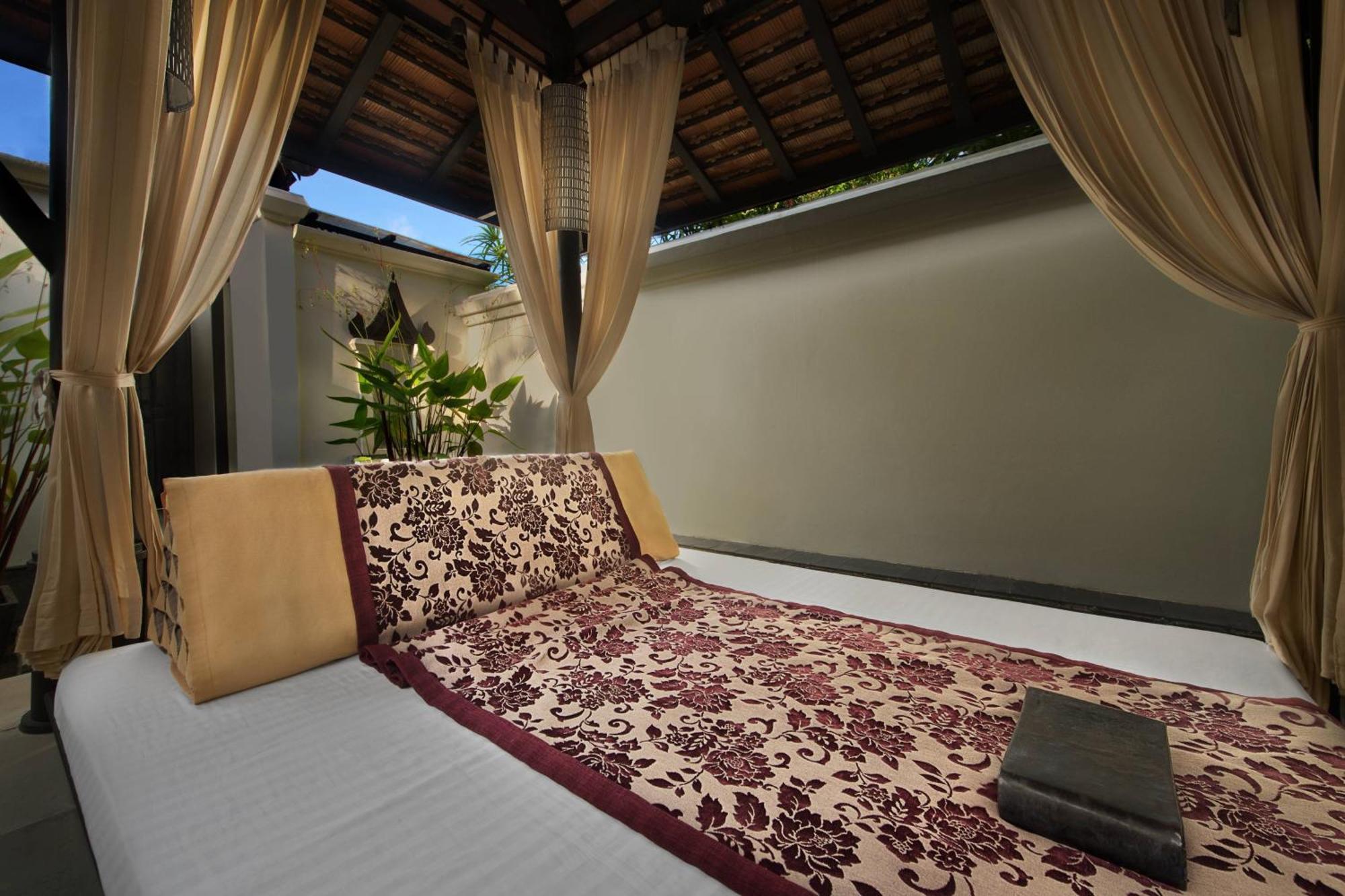 Marriott'S Phuket Beach Club Mai Khao Exterior photo