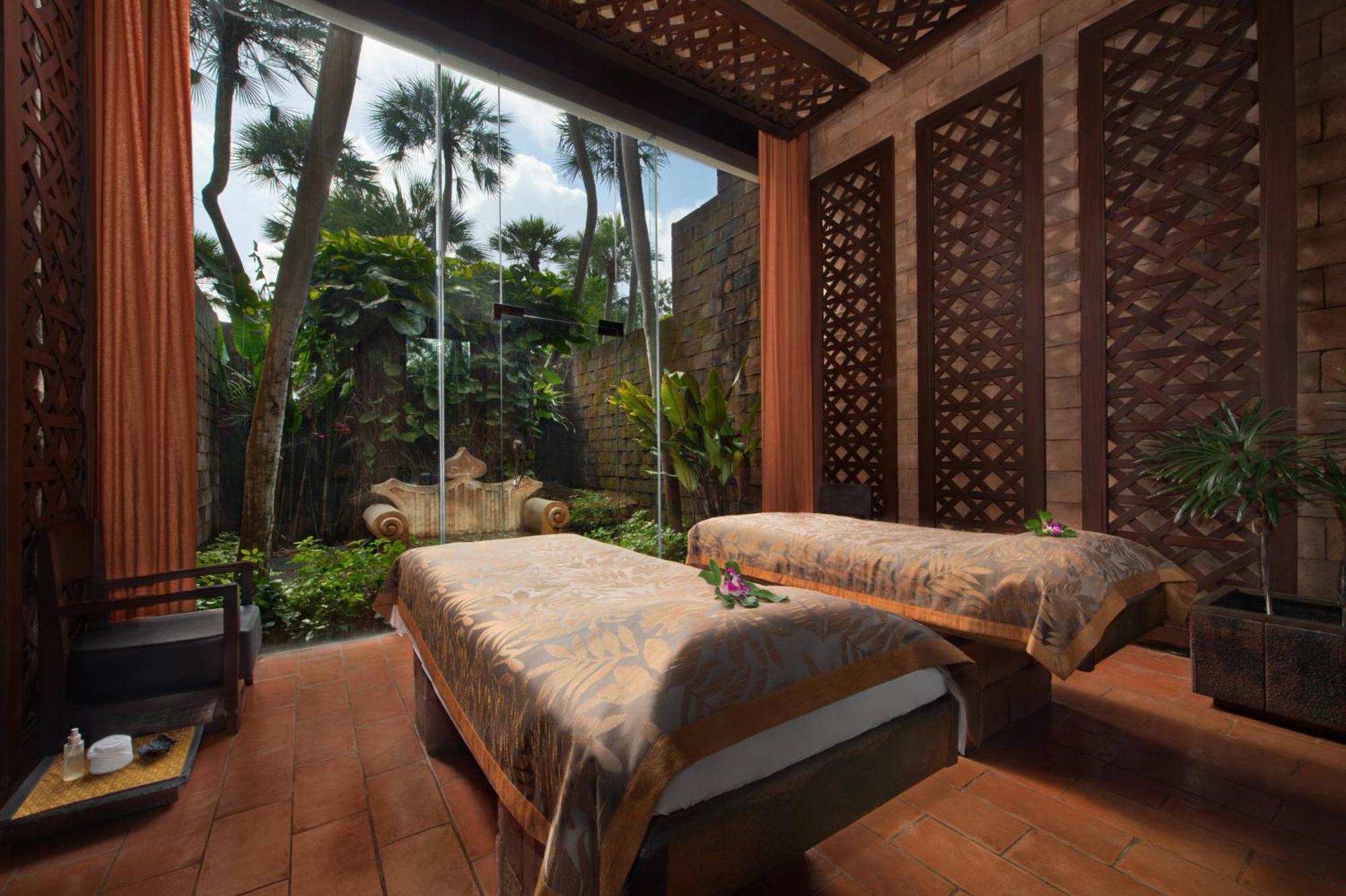Marriott'S Phuket Beach Club Mai Khao Exterior photo