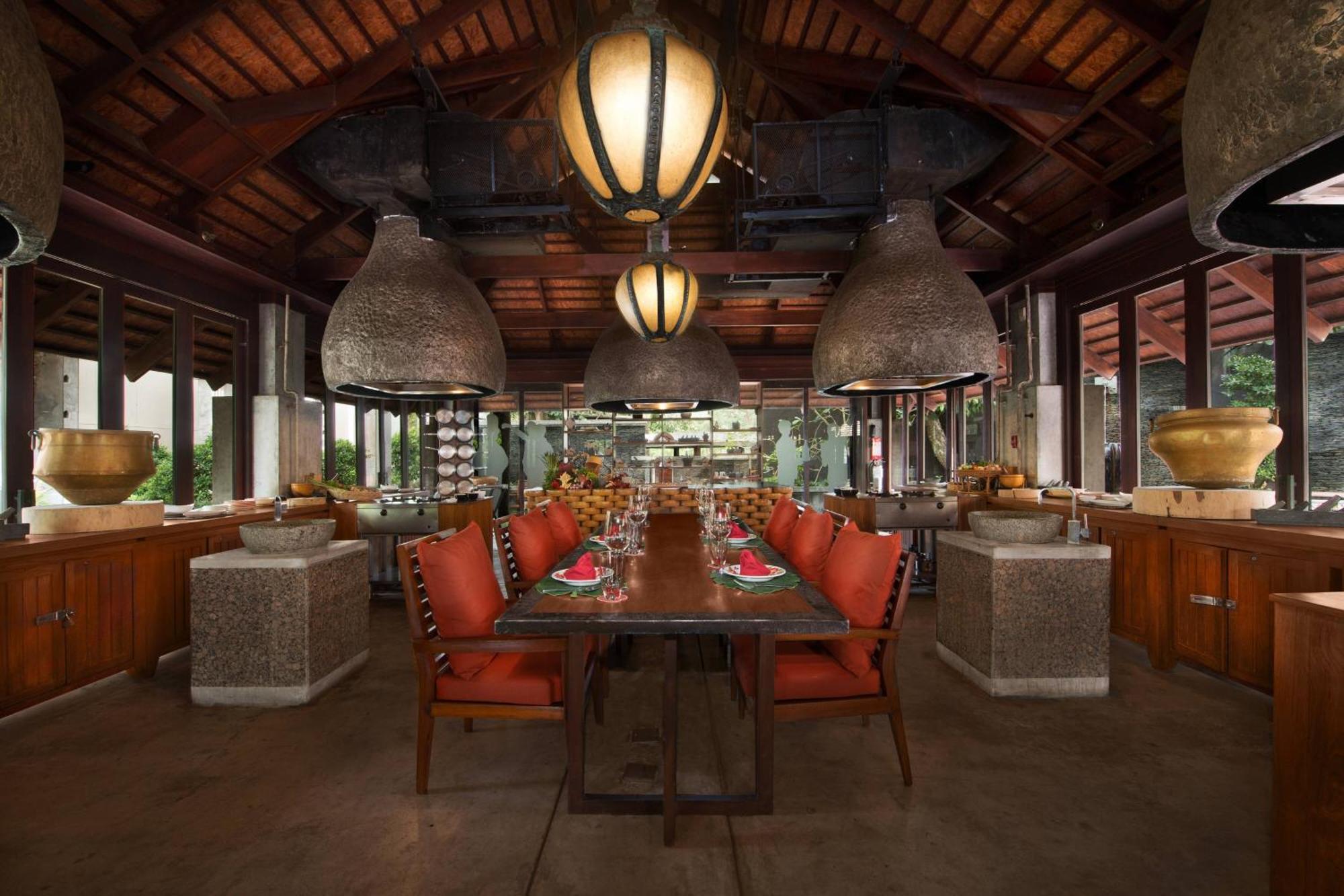 Marriott'S Phuket Beach Club Mai Khao Exterior photo